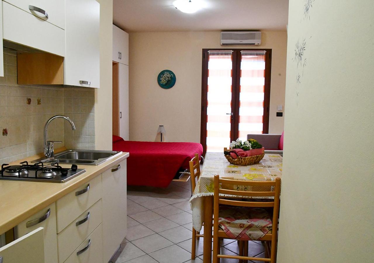 Gli Angeli Agriturismo Villa Cisano sul Neva Ngoại thất bức ảnh