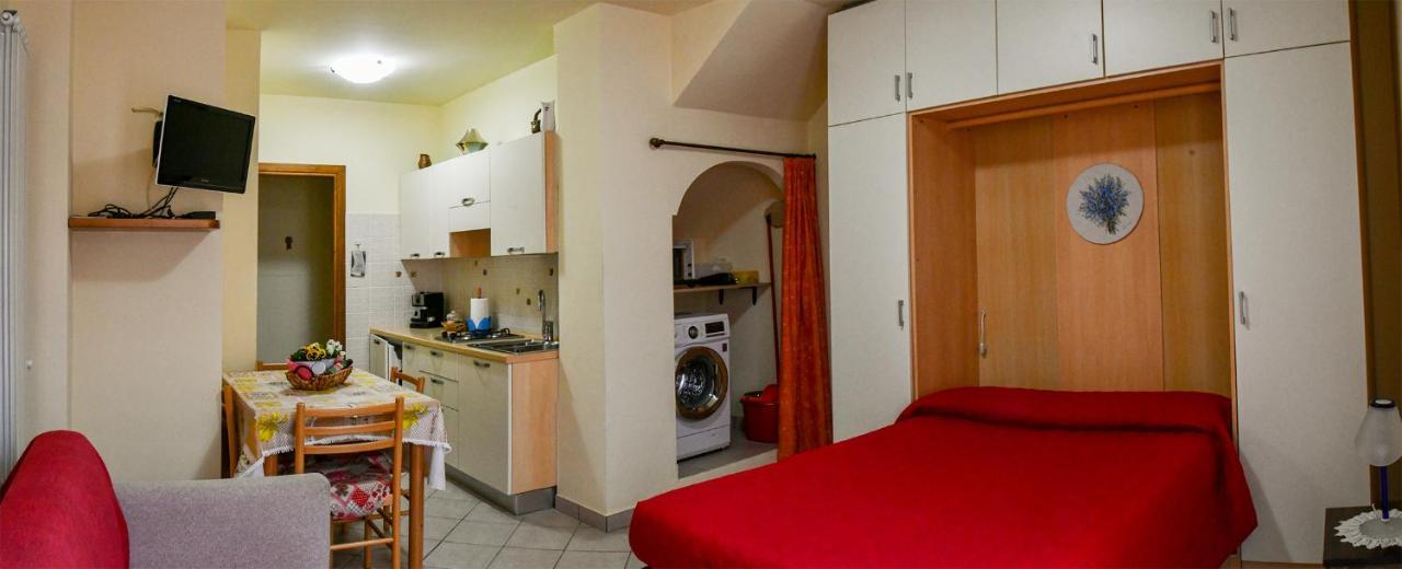 Gli Angeli Agriturismo Villa Cisano sul Neva Ngoại thất bức ảnh