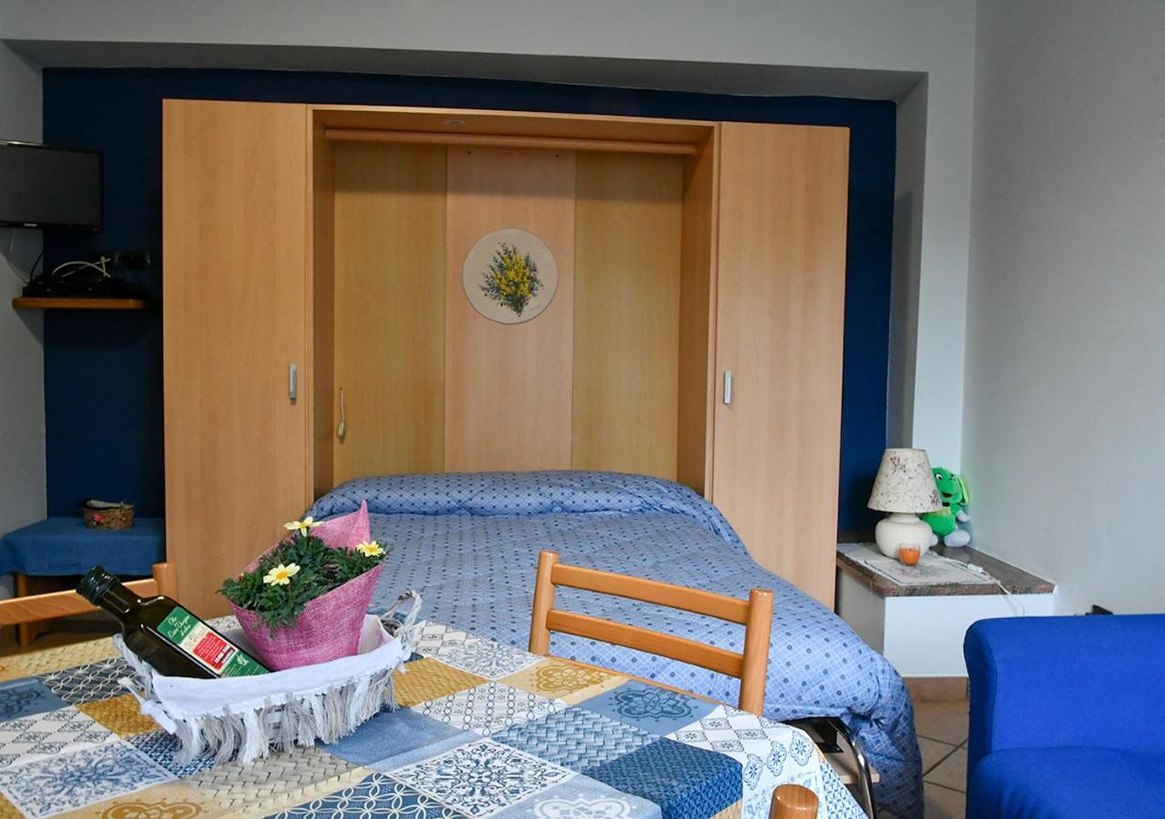 Gli Angeli Agriturismo Villa Cisano sul Neva Ngoại thất bức ảnh