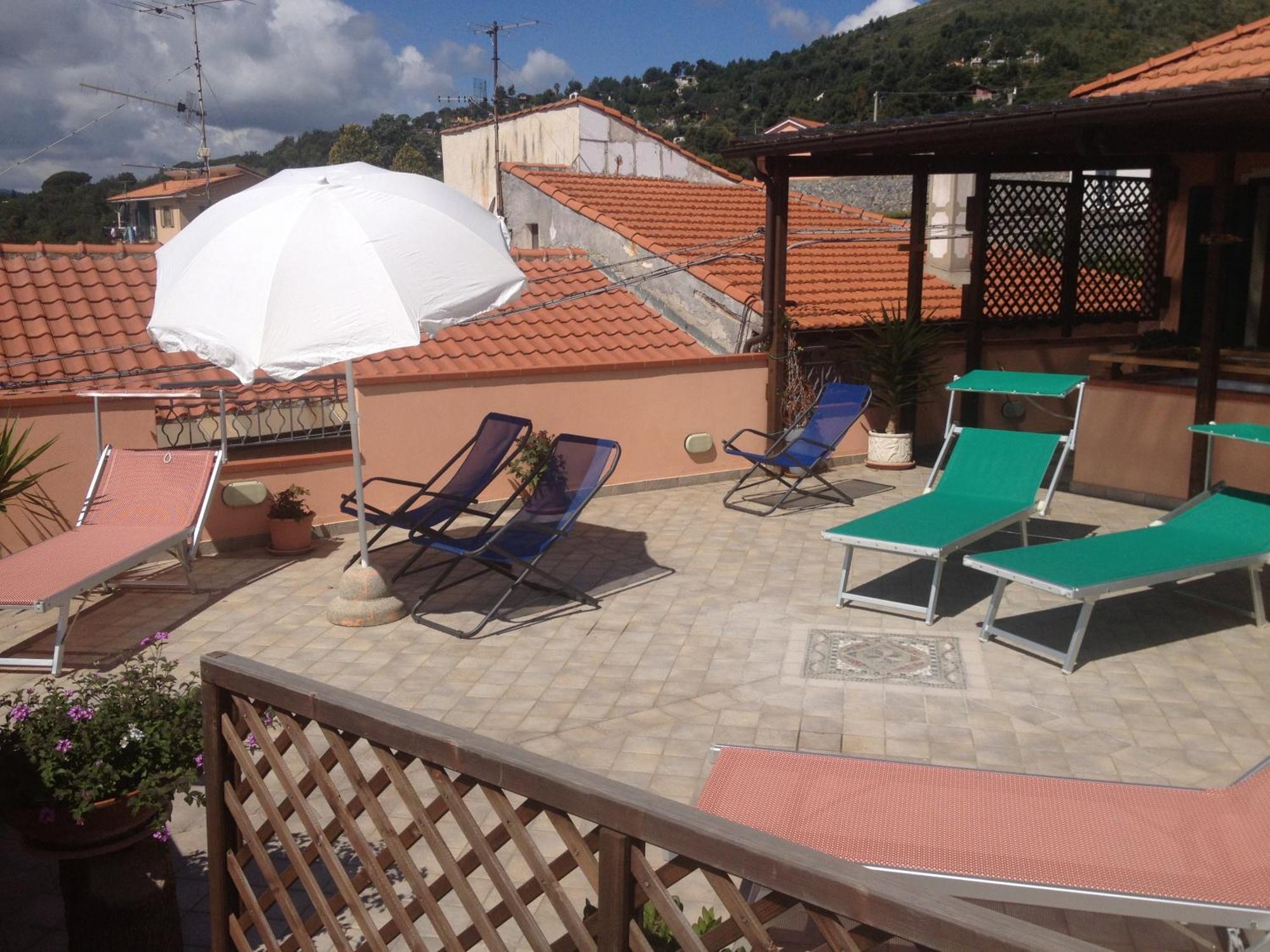 Gli Angeli Agriturismo Villa Cisano sul Neva Ngoại thất bức ảnh